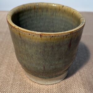 New Handcrafted Pottery on neutral colours
